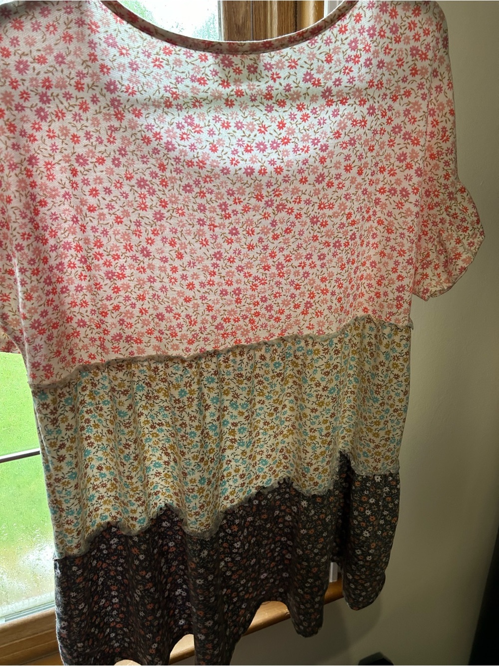 BiBi Floral Tiered Short-Sleeve Tunic in Pink/Blue/Brown - Picture 4 of 5